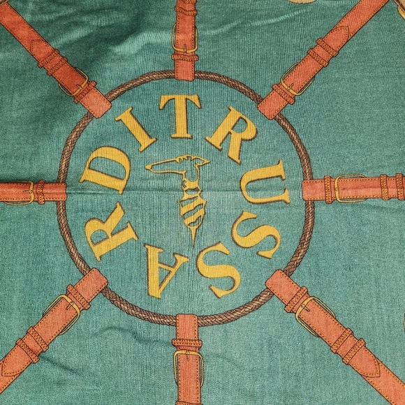 Trussardi Paris Handkerchief 20x20 inches - Picture 6 of 7